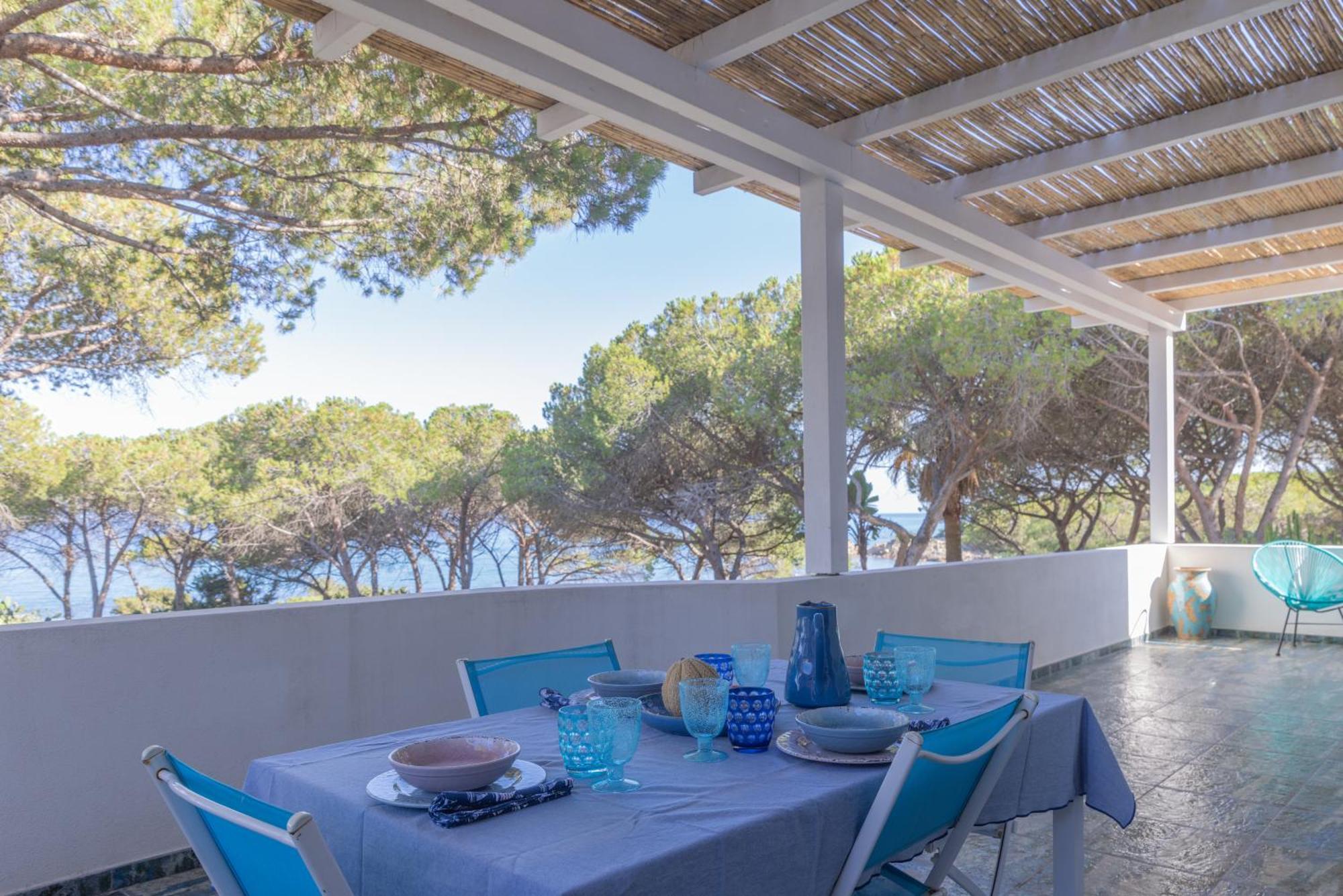 Villa B. Calaliberotto Cala Liberotto Exterior foto